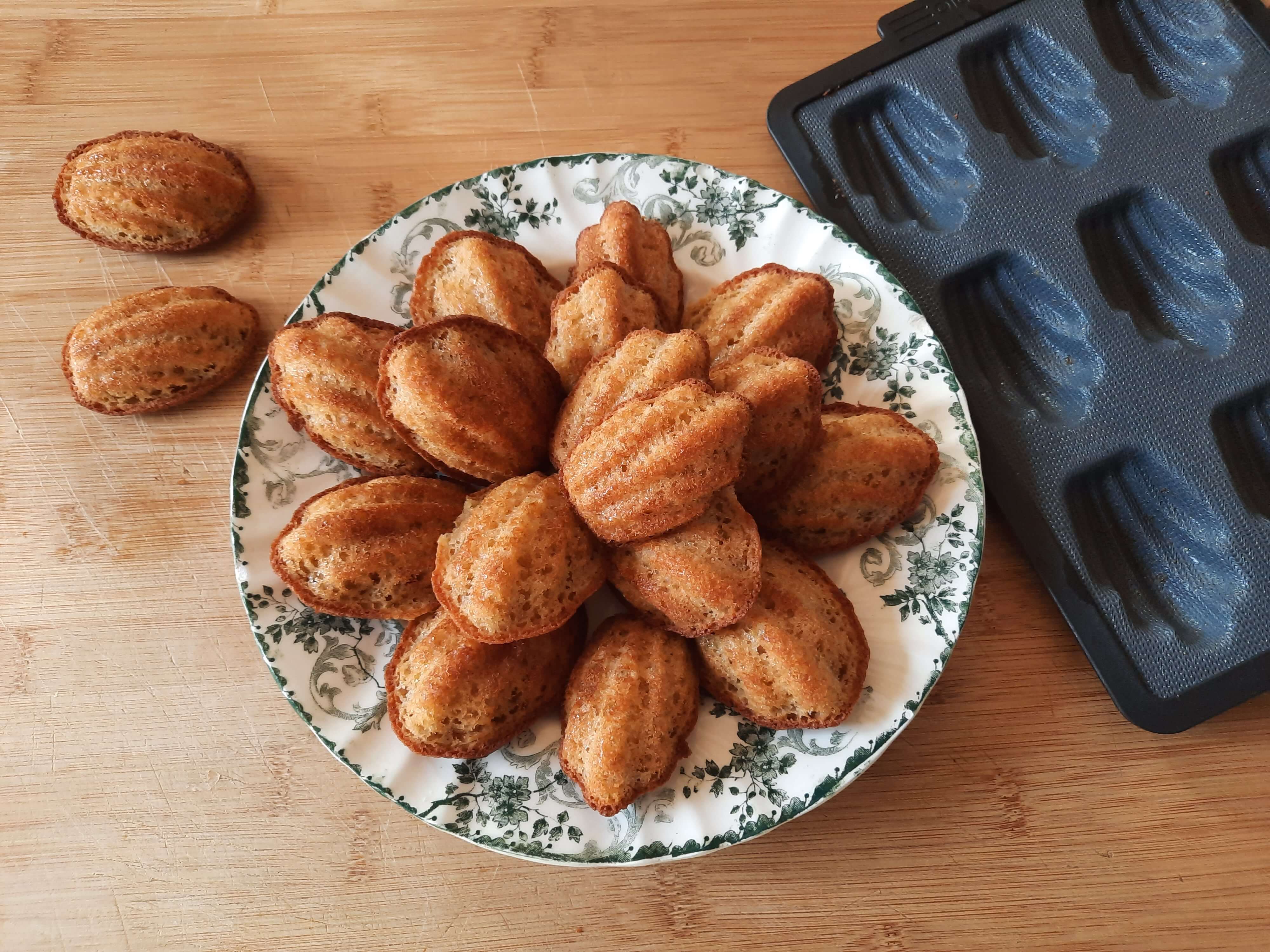 madeleines-de-commercy-cake-recipe-travel-blog-france-just-for-you